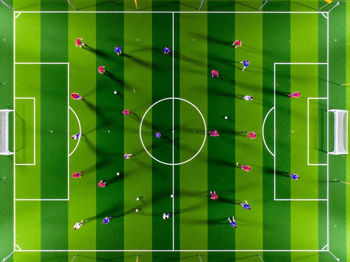 开云官网-中锋回抢抢断后直塞形成助攻，中锋回防  第3张